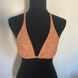 Volcom bikini top Size medium